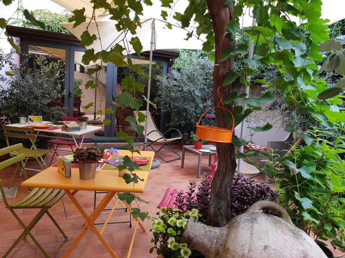 La Foresteria Garden Boutique B&B Catania Bagian luar foto